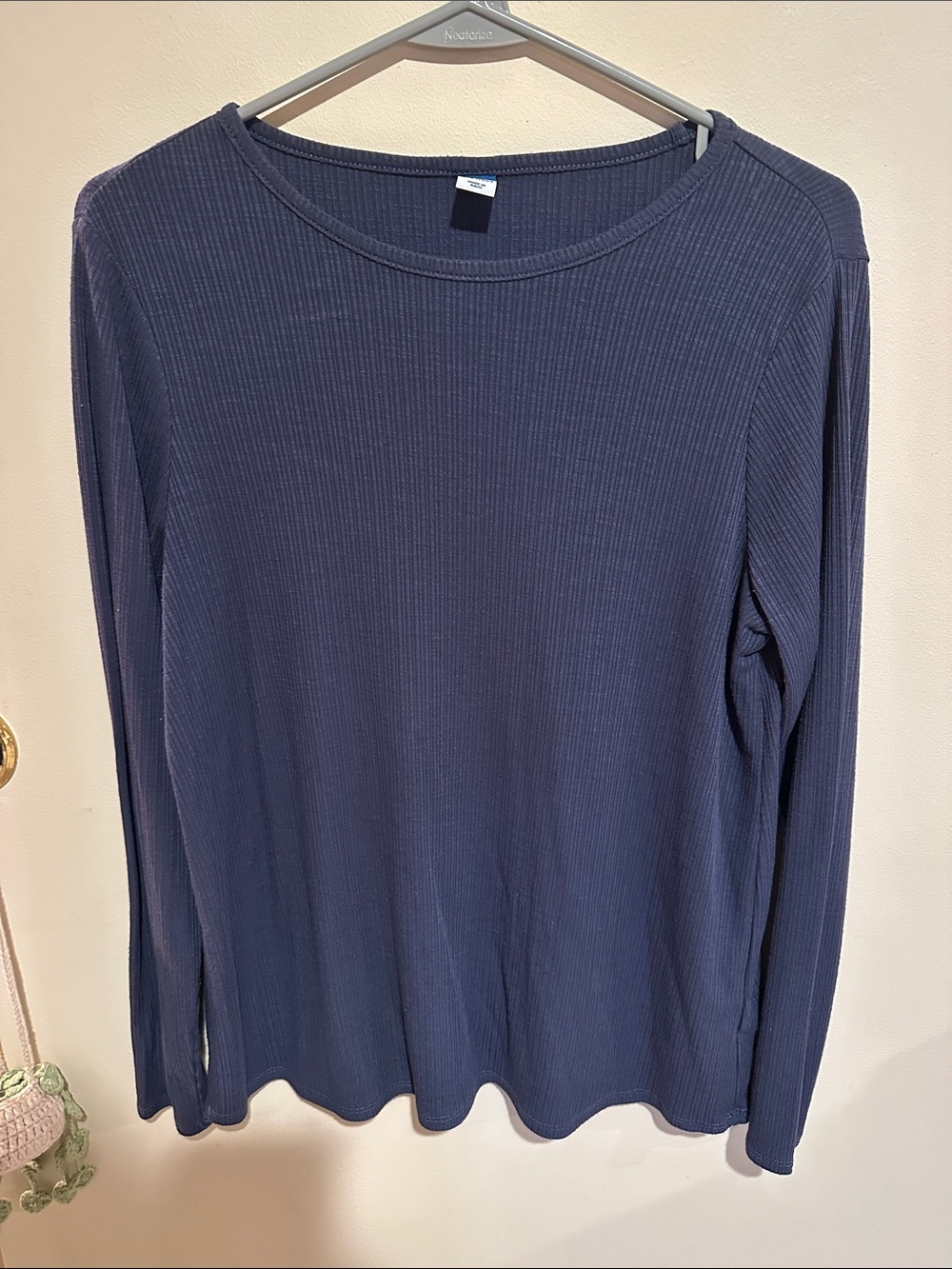 Old Navy Long Sleeve Top in Blue Size small Like New